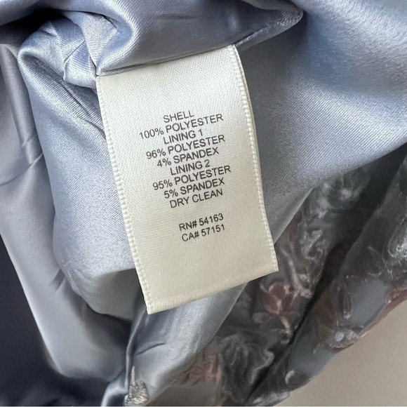 Eliza J Floral Embroidered Sheath Dress 2 Gray Pink  Bell Sleeves Floral Womens - Picture 12 of 13